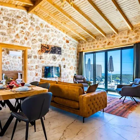 Uezuemlue 2 Bedroom Secluded With Private Pool Hot Tub Калкан