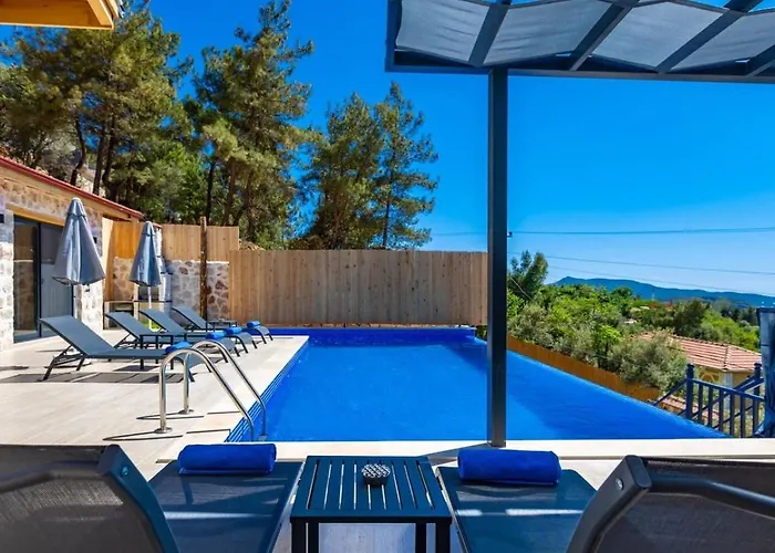 Uezuemlue 2 Bedroom Secluded With Private Pool Hot Tub Калкан